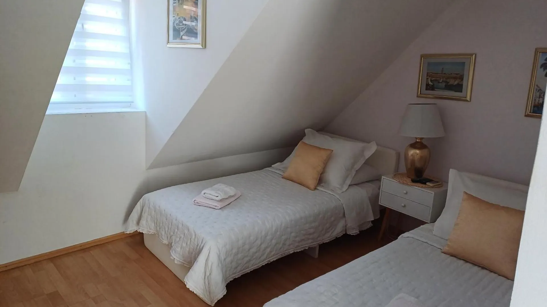 Private Apartments In Diocletians Palace Split