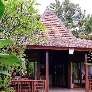  Villa Prama House Indonesia