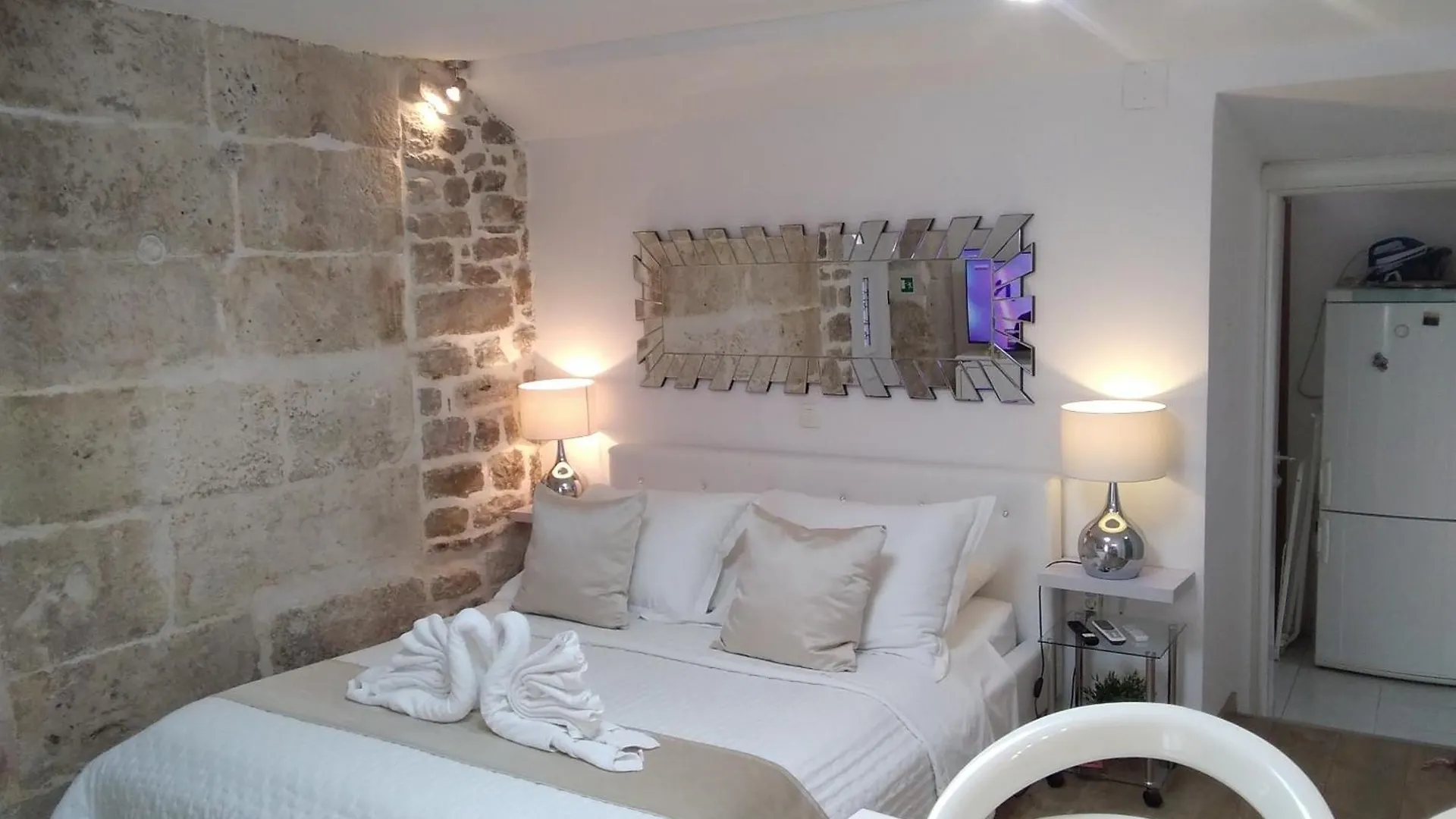 Private Apartments In Diocletians Palace Split