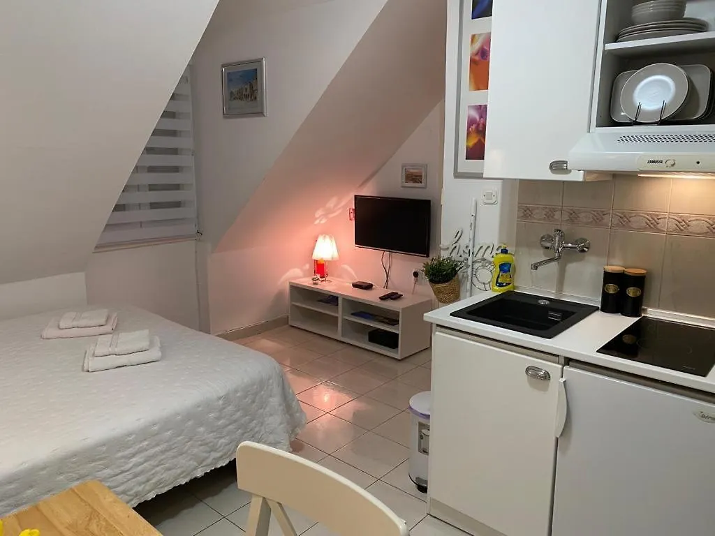 Private Apartments In Diocletians Palace Split